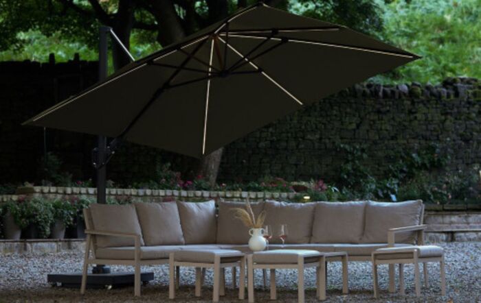 Platinum Glow Challenger T2 3m Square Lush Green Free Arm Parasol & 90kg Wheeled Base