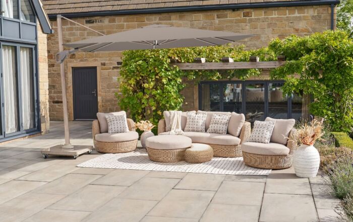 Platinum Nexus T2 Premium 3mt Mocha/Havana Taupe Free Arm Parasol With Venezia Ceramic 90kg Wheeled Base