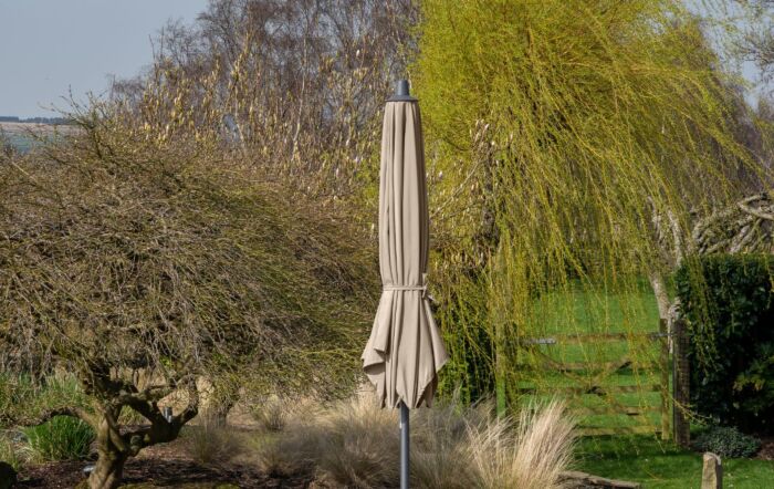 Platinum Riva 2.5mt Taupe Parasol & 40kg Sandstone Ceramica Base-18-118-TA & 18-300-SA