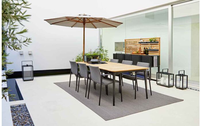 Cane-Line Classic Centre Pole Light Grey 2.4M Parasol with Teak Pole & Grow Parasol Base