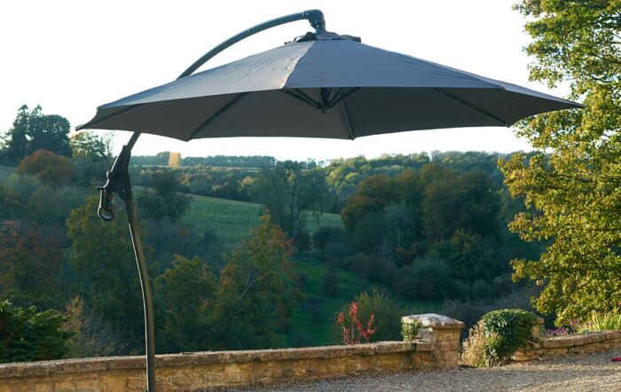 Bramblecrest Gloucester 3 Metre Round Cantilever Parasol - Grey - with FREE Cover
