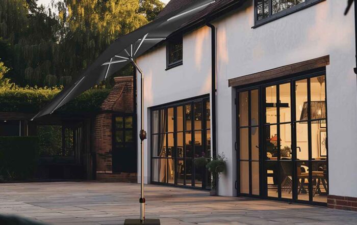 Platinum Glow Defender 3m Round Anthracite Centre Pole Parasol